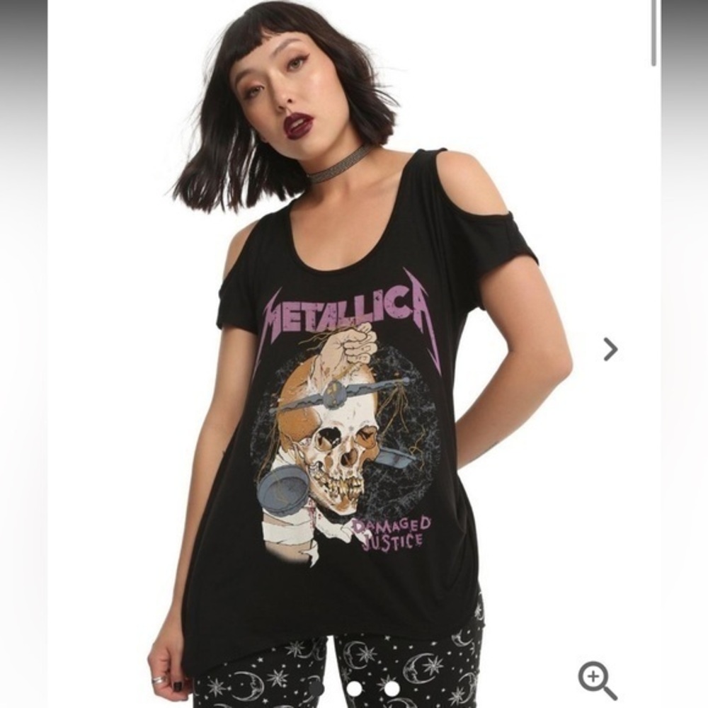 Midnight Hour Metallica Damaged Justice Black Cold Shoulder Top